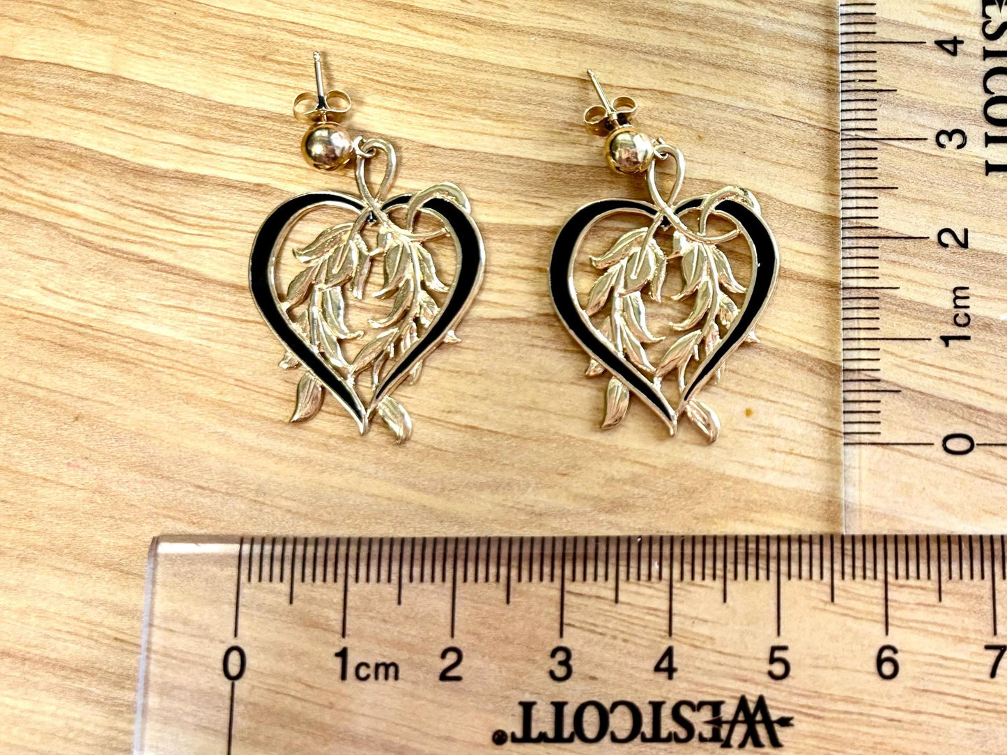14K Solid Gold Heart Earrings Flower Earrings Hawaiian Plant Earrings Gold Earrings Birthday Gift for her Gift for Mom Gift for Girlfriend