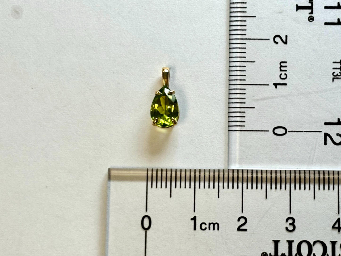 14K Solid Gold Necklace Peridot Pendant Hawaiian Diamond Peles Tears - Birthday Gift for Her Gift For Mom Green Necklace Peridot Necklace