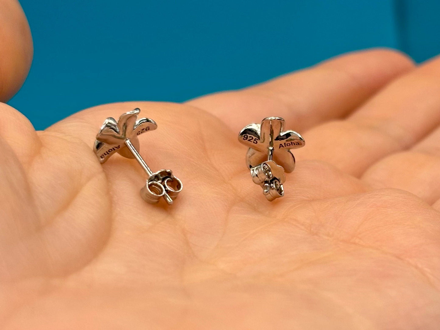 Hawaiian 925 Sterling Silver Rhodium Plated Plumeria Stud Earrings Cute Gift for Wife Flower Mom Girlfriend sister Stone shiny CZ