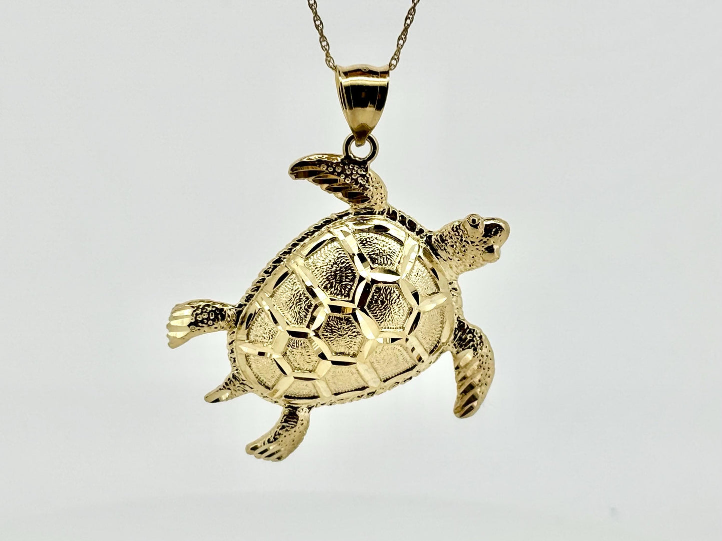 14K Solid Gold Turtle Pendant Hawaiian Turtle Honu Pendant Birthday Gift for Her Gift for Wife Gift for Girlfriend Tropical Beach Jewelry