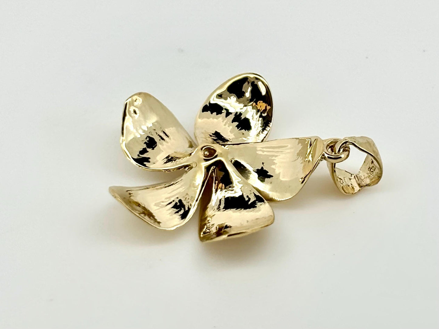 14K Solid Gold Plumeria Pendant Flower Pendant Necklace Gold Pendant Birthday Gift for her Gift for Mom Flower Necklace Diamond Pendant