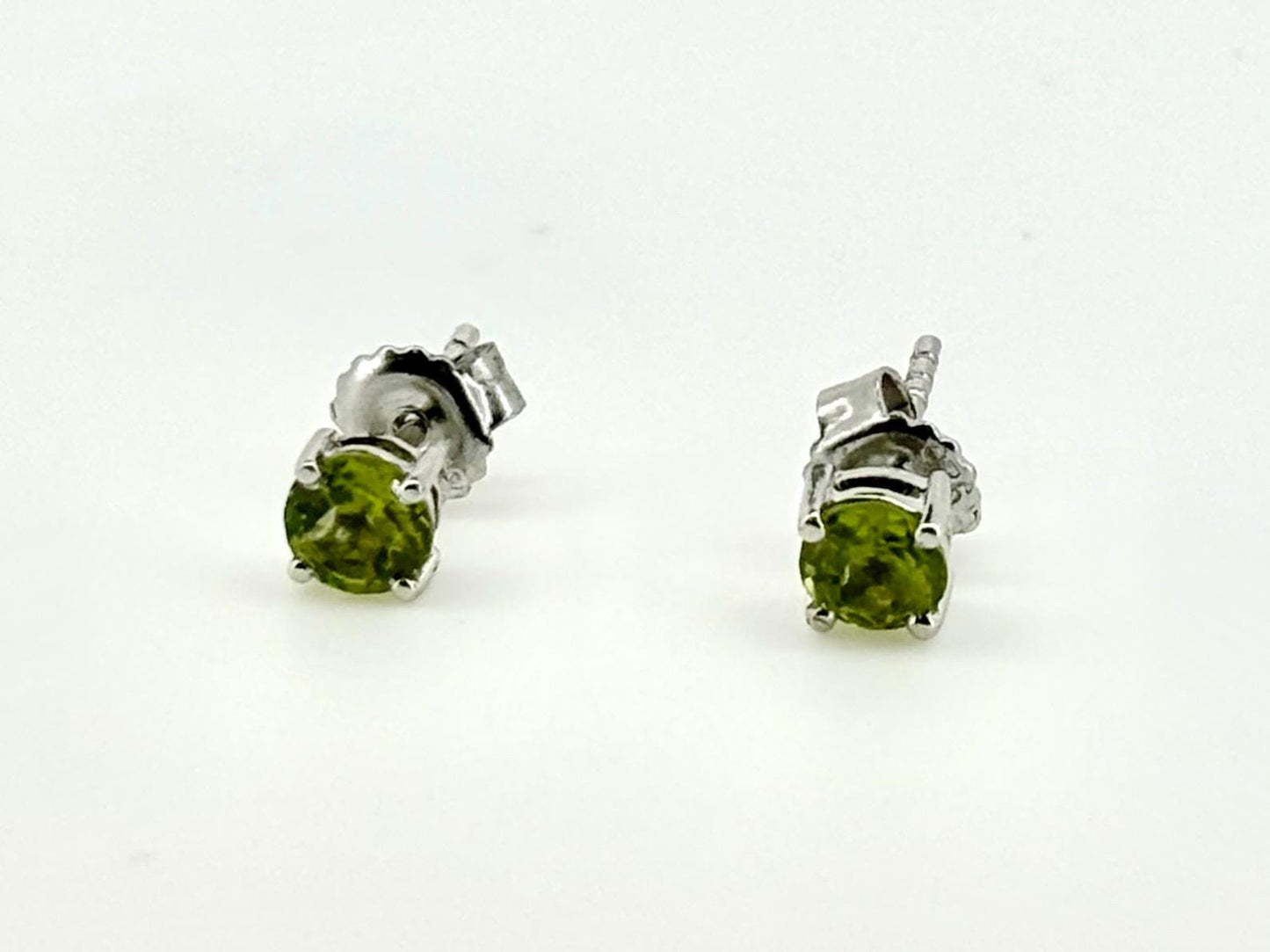 14K Solid Gold Earrings Peridot Earrings Hawaiian Diamond Peles Tears - Birthday Gift for Her Gift For Mom Peridot Studs Green Earrings