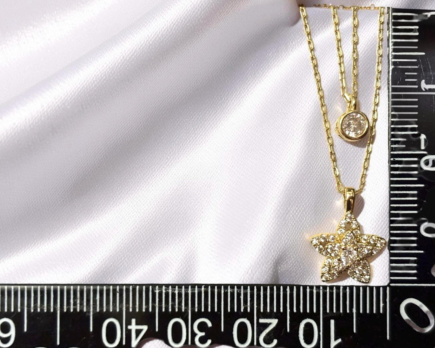 Gold Flower Necklace – Dainty Floral Pendant with Cubic Zirconia, Minimalist Layered Jewelry