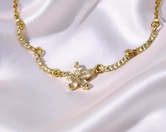 Gold Flower Necklace – Dainty Floral Pendant With Cubic Zirconia Stone