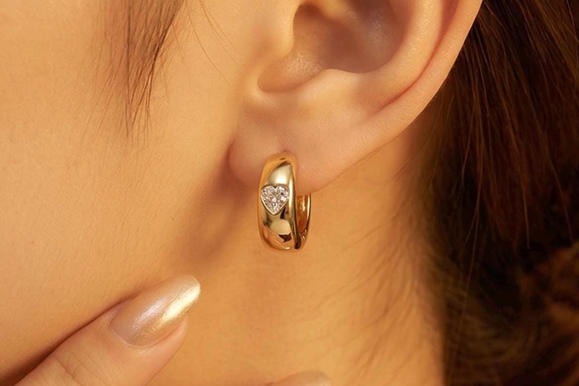 Dainty Hoop Earrings – Gold 14K Plated Heart-Shaped Cubic Zirconia Hoops