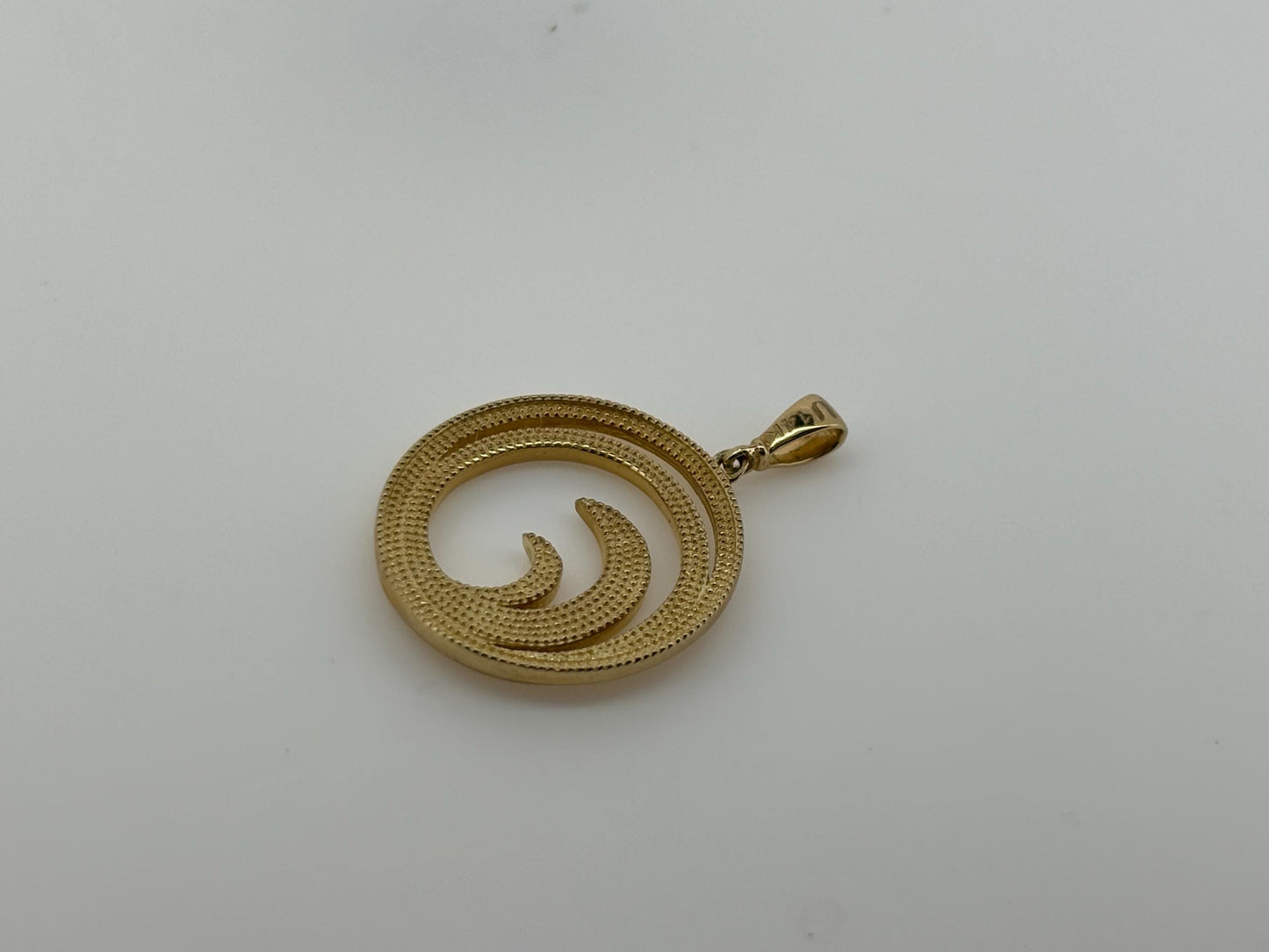 14K Yellow Gold Smooth Wave Pendant