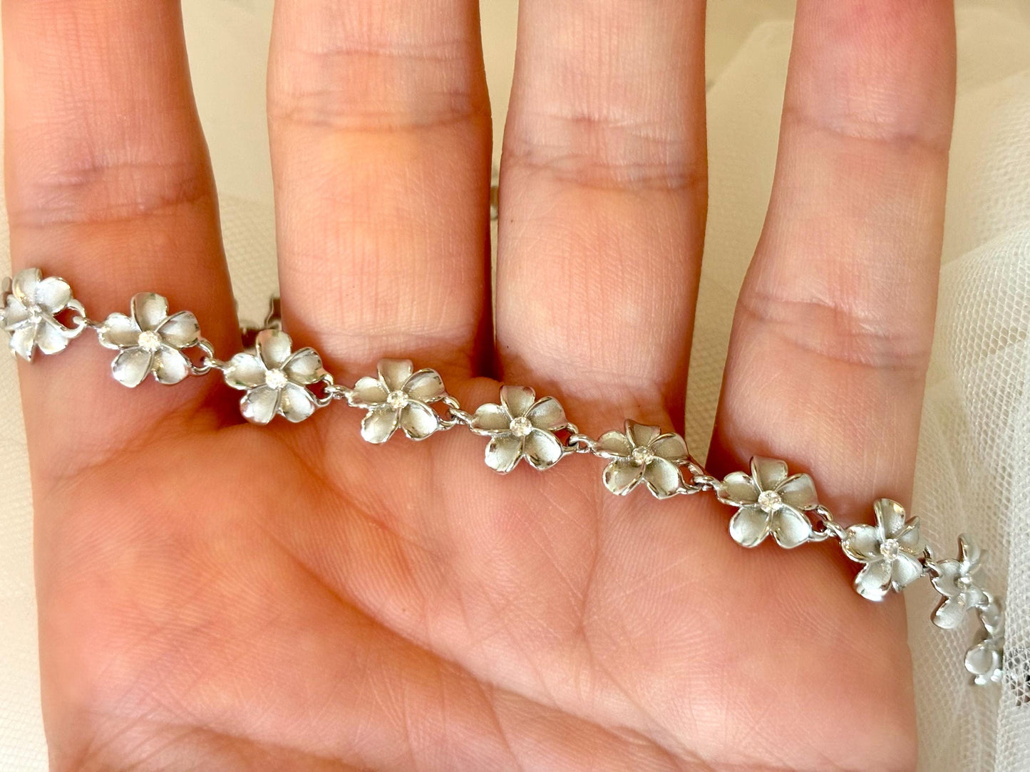 Hawaiian Plumeria Flower Bracelet Hawaiian Bracelet 925 Sterling Silver Tarnish Free - Birthday Gift for Her Gift for Mom Dainty Bracelet