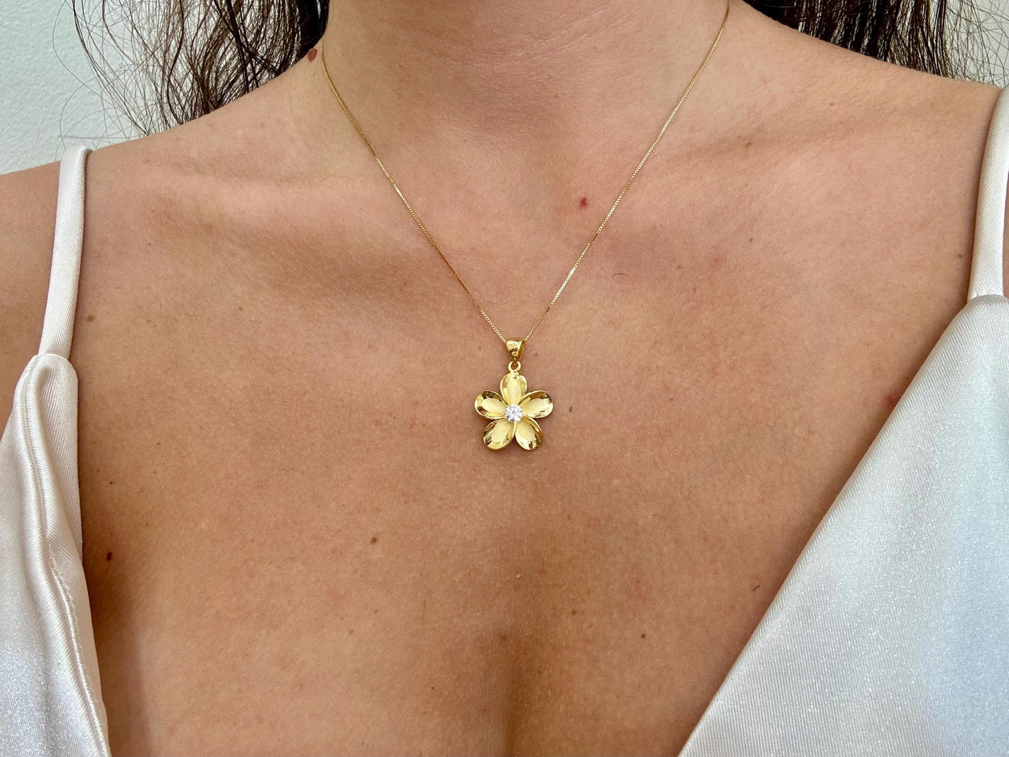 Hawaiian Plumeria Flower Necklace 14K Gold Plated Sterling Silver with Sparkling CZ Stone Romantic Jewelry Gift for her Wife, Mom Girlfriend