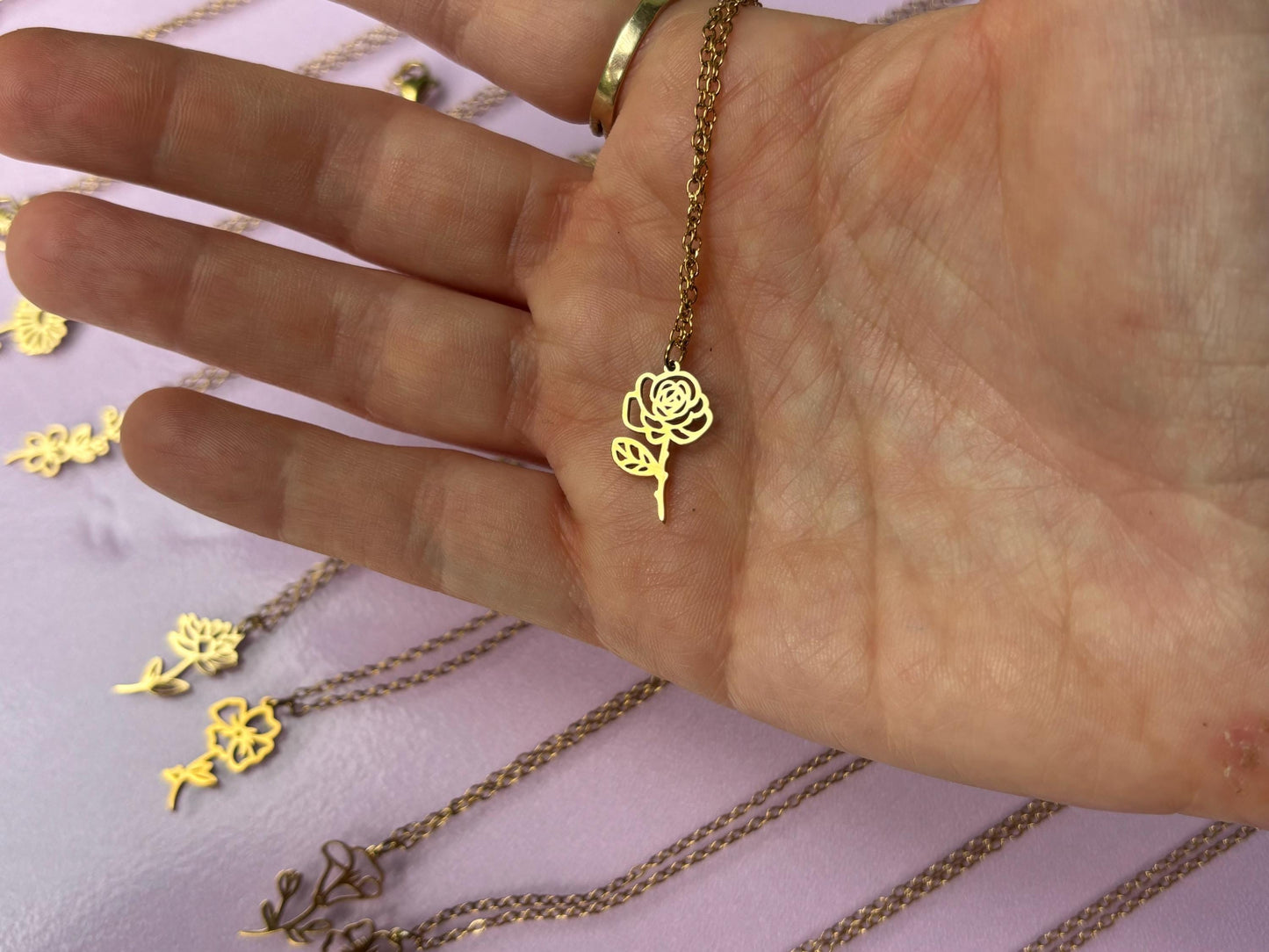 Birth Flower Necklace Stainless Steel 18K Gold Plated Necklace with Chain Birthday Gift for Her - Gift for Mom , Gift for Girlfriend