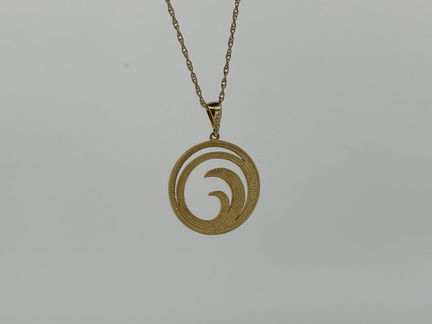 14K Yellow Gold Smooth Wave Pendant