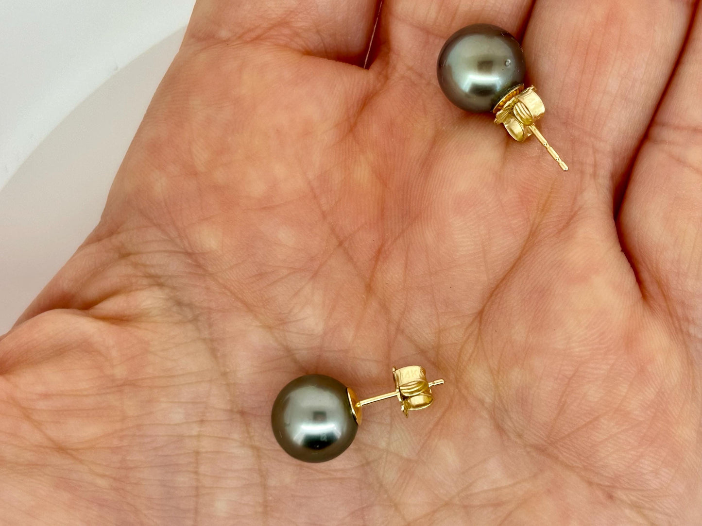 Black Tahitian Pearl Earrings Gold Studs Pearl Studs, 14K Solid Gold Elegant Everyday Earrings Jewelry Gift for Her