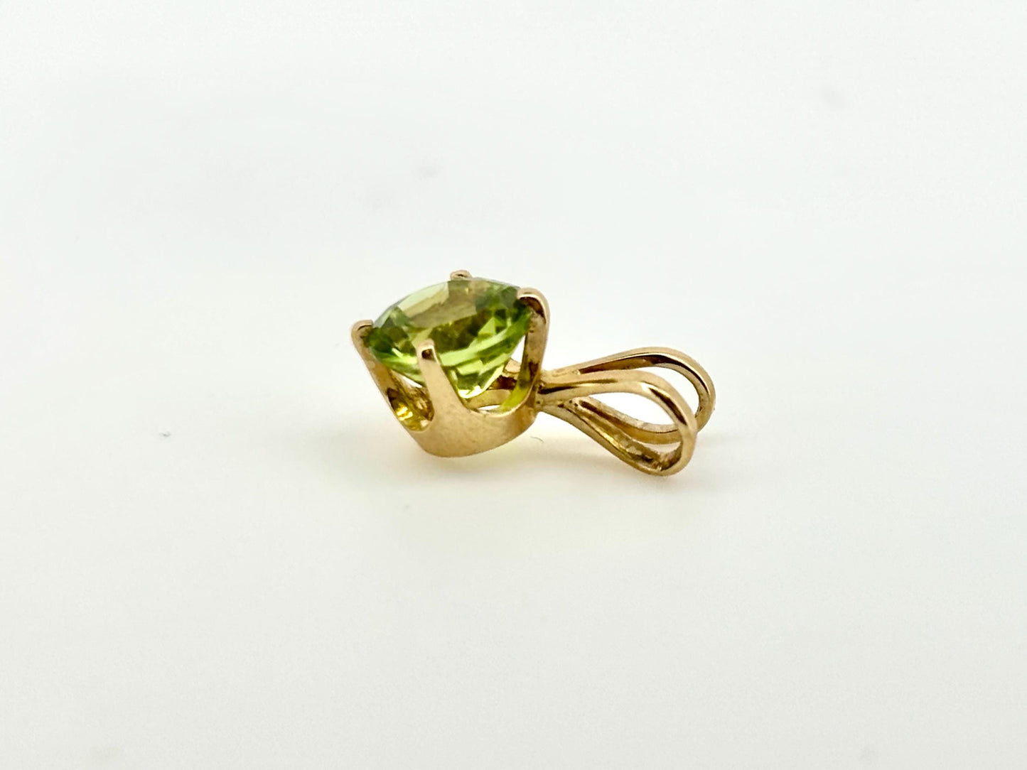 14K Solid Gold Necklace Peridot Pendant Hawaiian Diamond Peles Tears - Birthday Gift for Her Gift For Mom Green Necklace Peridot Necklace