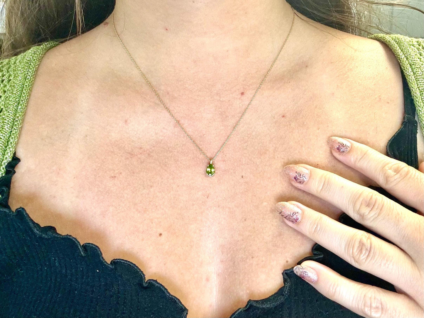 Peridot Teardrop Pendant – 14k Solid Gold Necklace