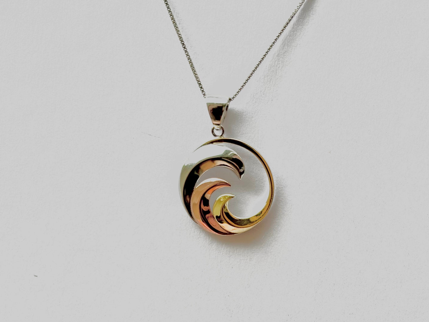 Hawaiian Wave Necklace 925 Sterling Silver 3 Color Rhodium 14k Gold Plated chain Cute Gift for Wife Mom Girlfriend Surf surfer ocean MD