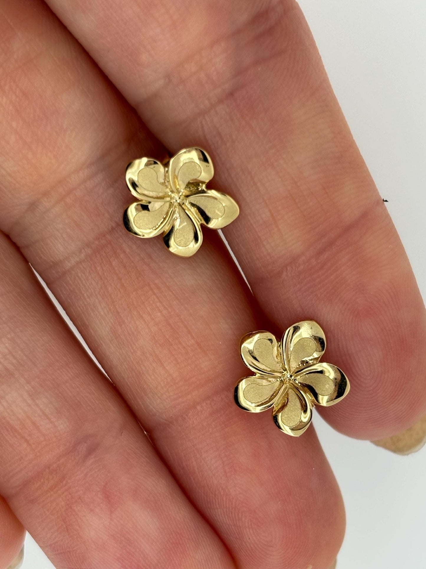 14K Solid Gold Plumeria Earrings Flower Earrings Gold Earrings Birthday Gift for her Gift for Mom Flower Studs Gold Studs Plumeria Studs