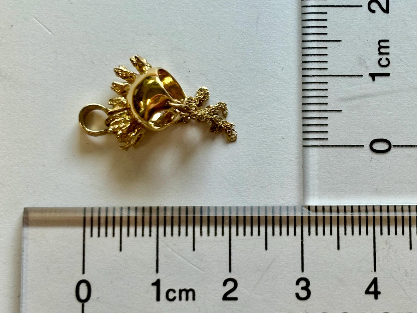 14K Solid Gold Hawaiian Ikaika Pendant Warrior Necklace Helmet Pendant Gold Pendant Birthday Gift for her Gift for Man Flower Necklace