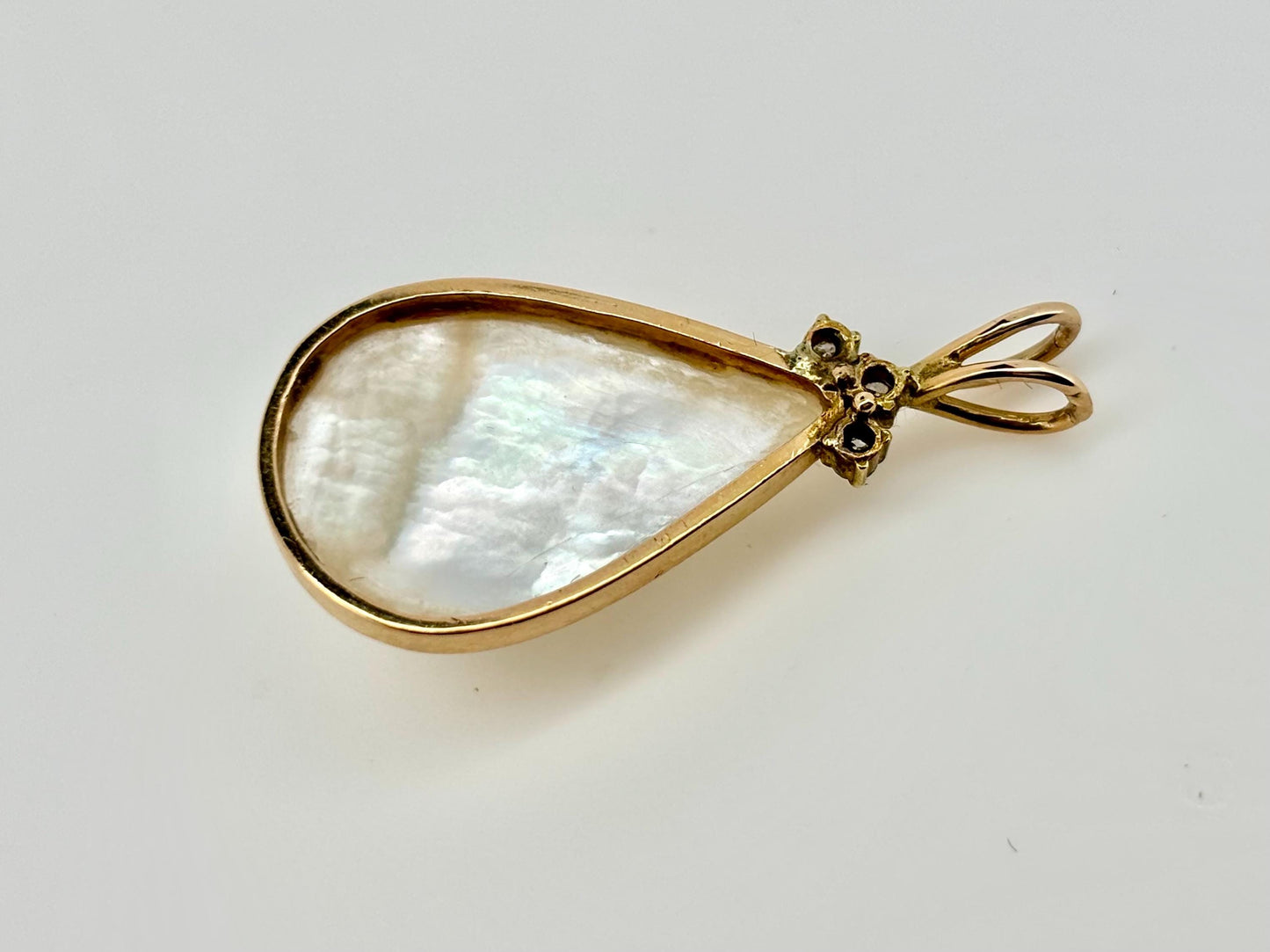 Natural Mother of Pearl Necklace Pearl Pendant 14K Gold White Pearl Necklace Birthday Gift for Her Diamond Pendant