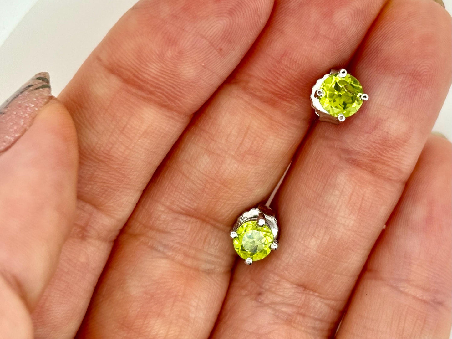 14K Solid Gold Earrings Peridot Earrings Hawaiian Diamond Peles Tears - Birthday Gift for Her Gift For Mom Peridot Studs Green Earrings