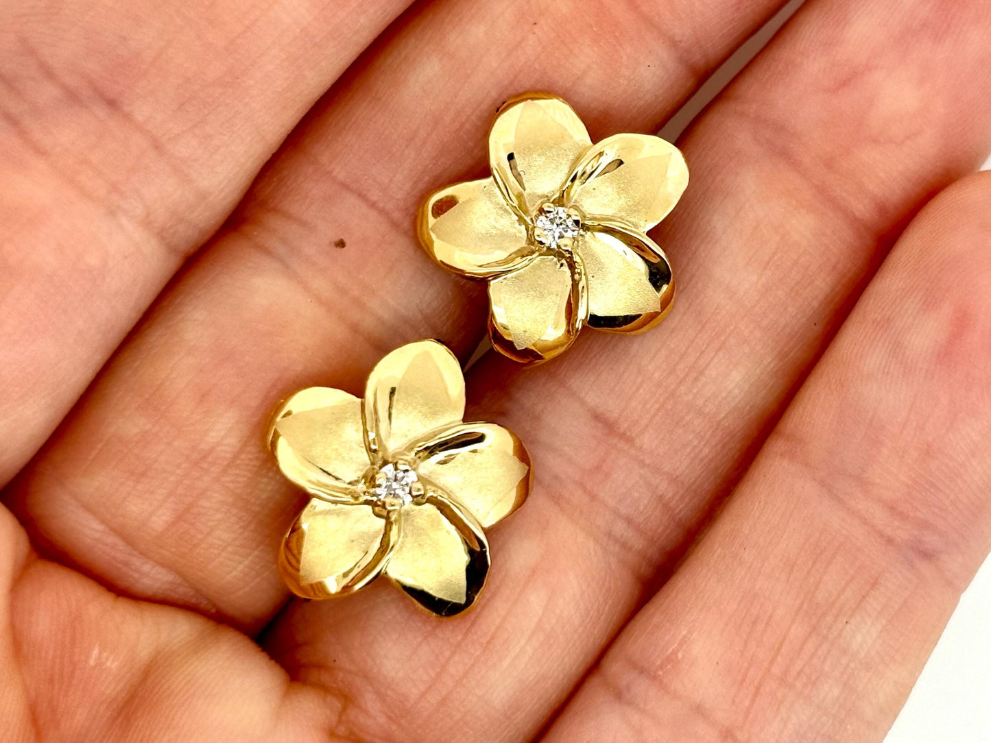 14K Solid Gold Plumeria Pendant Flower Pendant Necklace Gold Pendant Birthday Gift for her Gift for Mom Flower Necklace