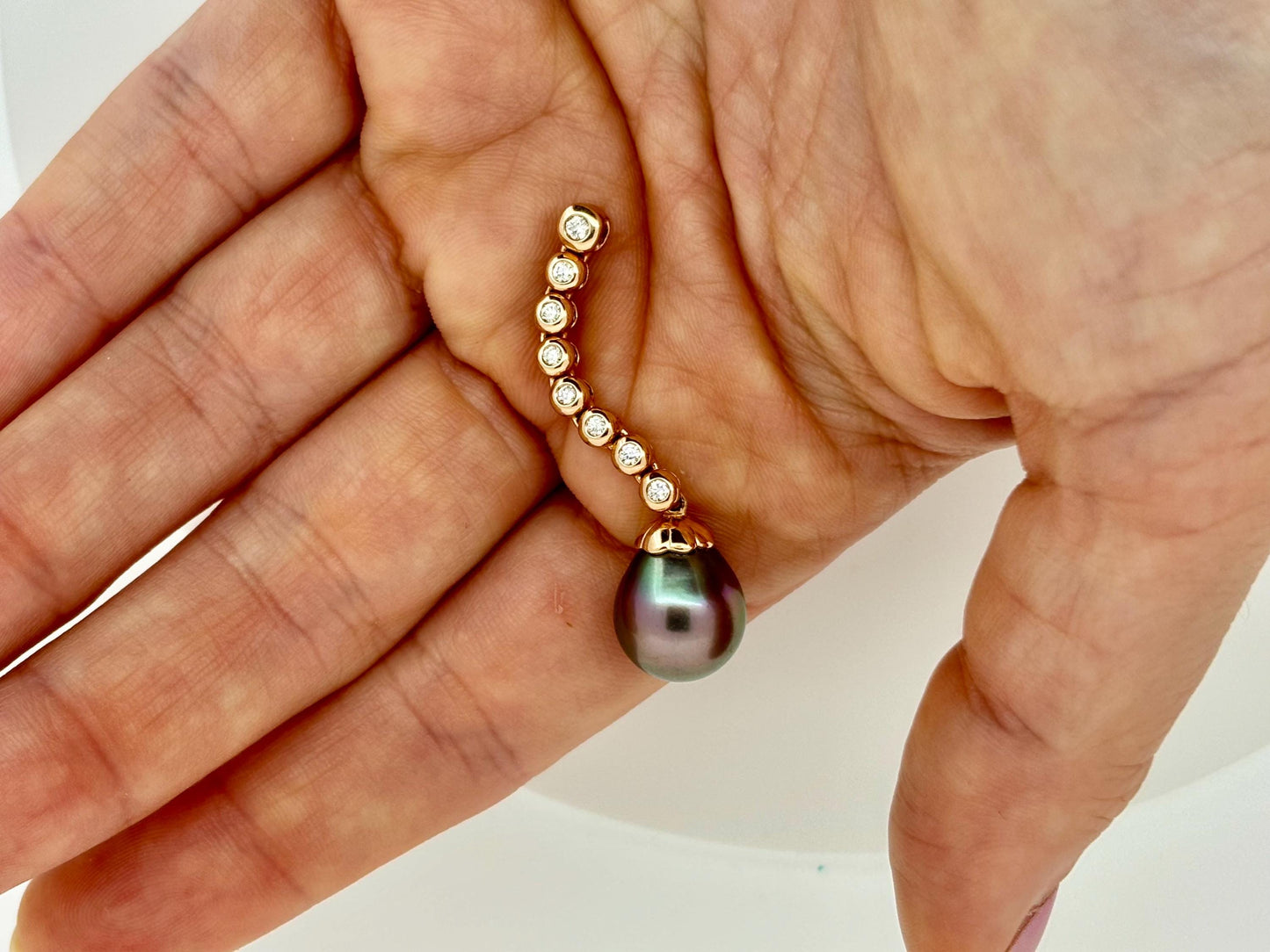 Genuine Natural Tahitian Pearl Necklace Black Pearl Pendant with 14K Rose Gold Diamond Necklace Birthday Gift for Her Diamond Pendant