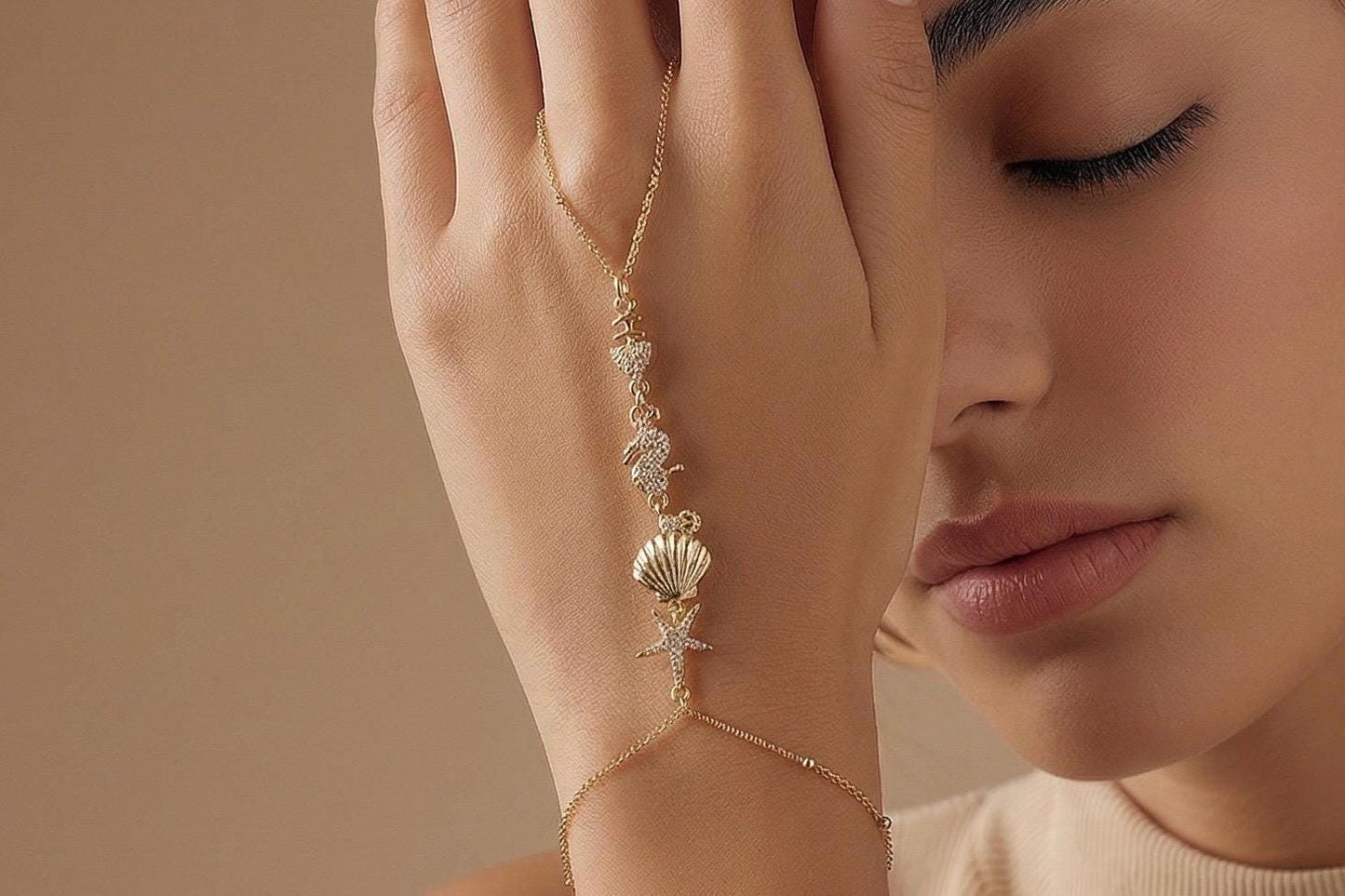 Ocean Hand Chain Bracelet – Adjustable 14K Gold Plated Minimalist Chain Jewelry