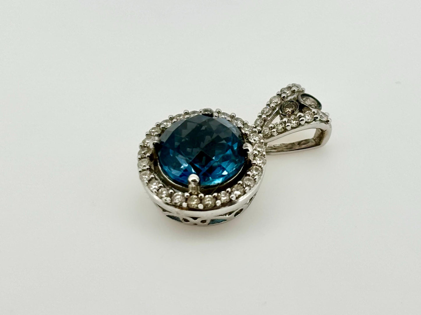 14K Solid White Gold Blue Topaz Diamond Pendant Blue Topaz Necklace Diamond Necklace Topaz Pendant December Birthstone Birthday Gift for Her