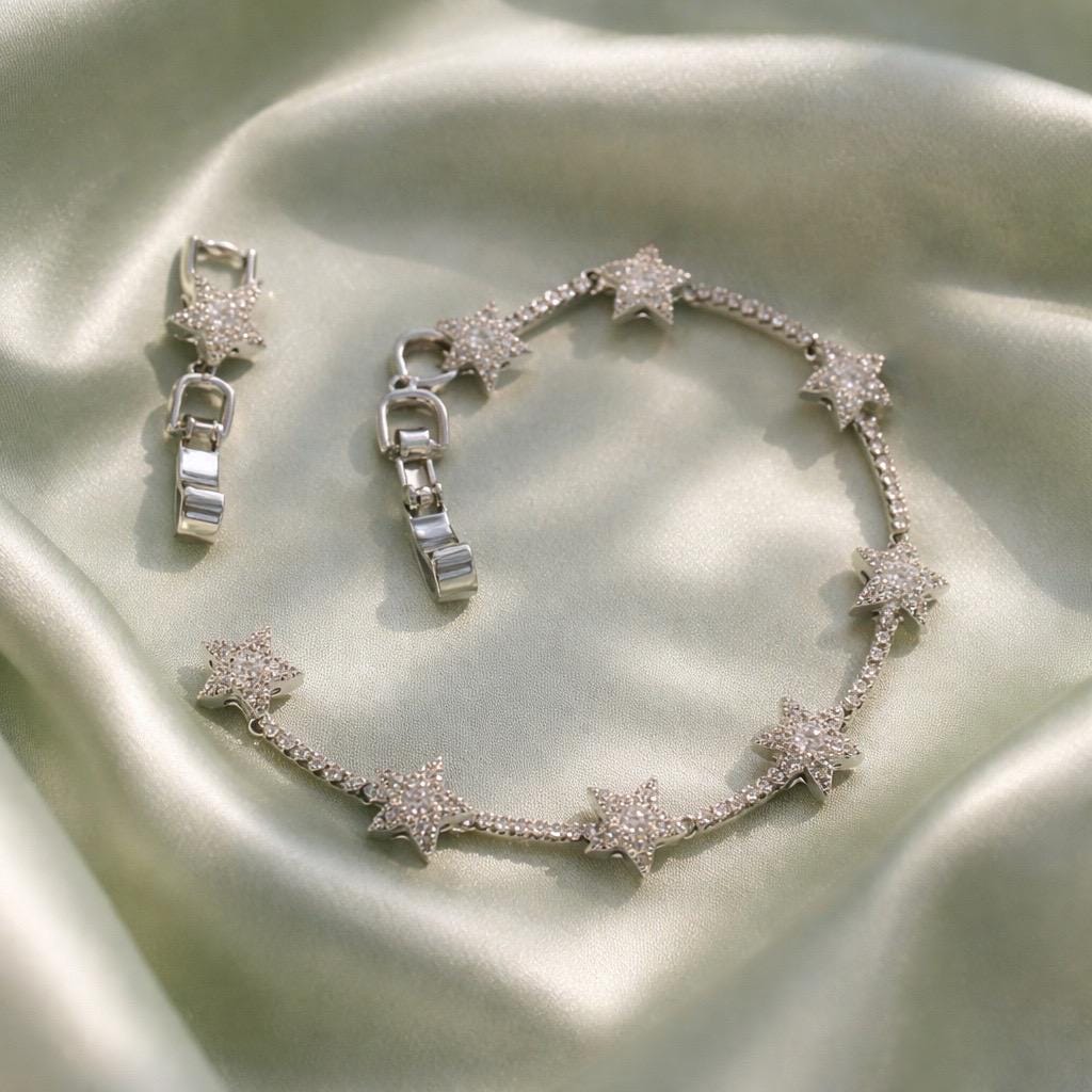 Star Bracelet – Adjustable Gold Plated Stackable Bracelet with Polaris Pendant