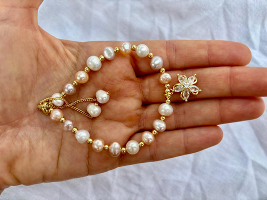 Natural Freshwater Pearl Bracelet – Adjustable Gold Plated Flower Charm Jewelry