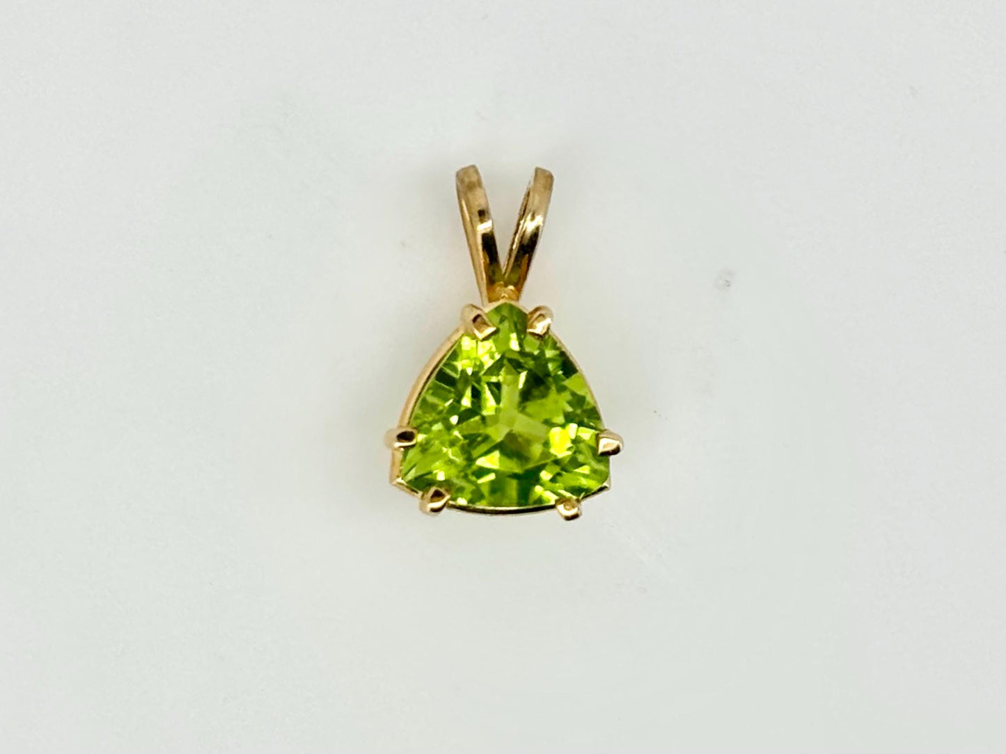 14K Solid Gold Peridot Pendant Hawaiian Diamond Peles Tears Birthday Gift for Her Gift For Mom Gold Necklace Peridot Necklace Green Pendant