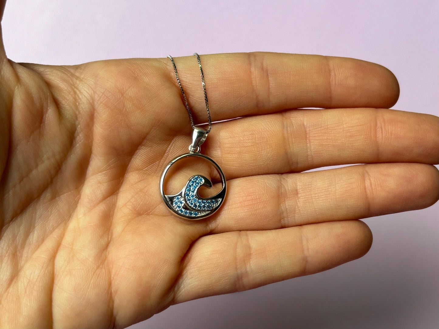 Blue Topaz Wave Necklace – 925 Sterling Silver