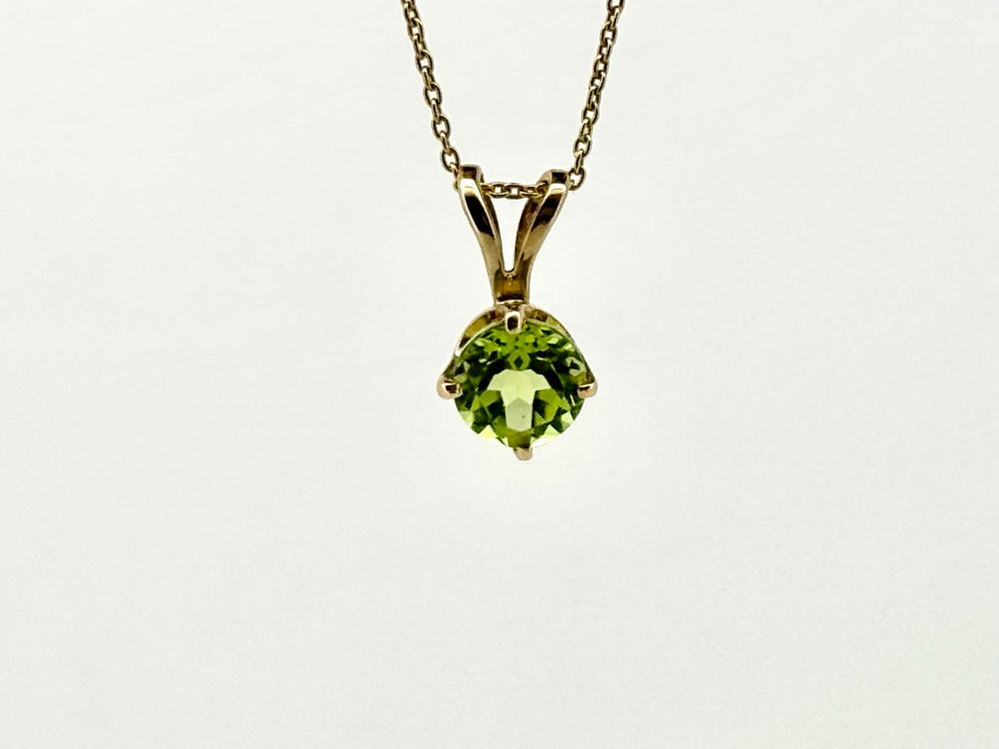 14K Solid Gold Necklace Peridot Pendant Hawaiian Diamond Peles Tears - Birthday Gift for Her Gift For Mom Green Necklace Peridot Necklace