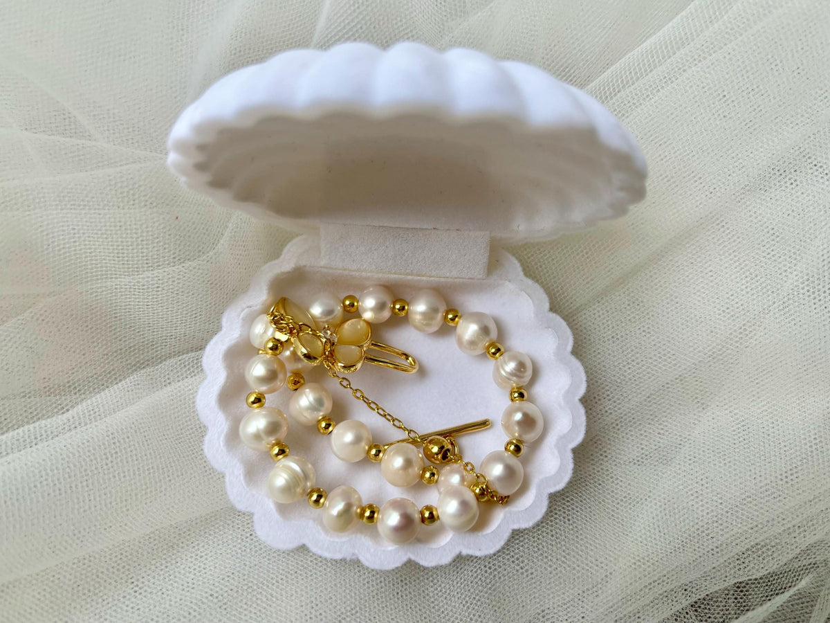 Butterfly Pearl Bracelet, Adjustable Gold Chain, Gift For Her, hawaii, adjustable bracelet, butterfly bracelet – handmade Hawaiian jewelry, Island Goddess Jewelry