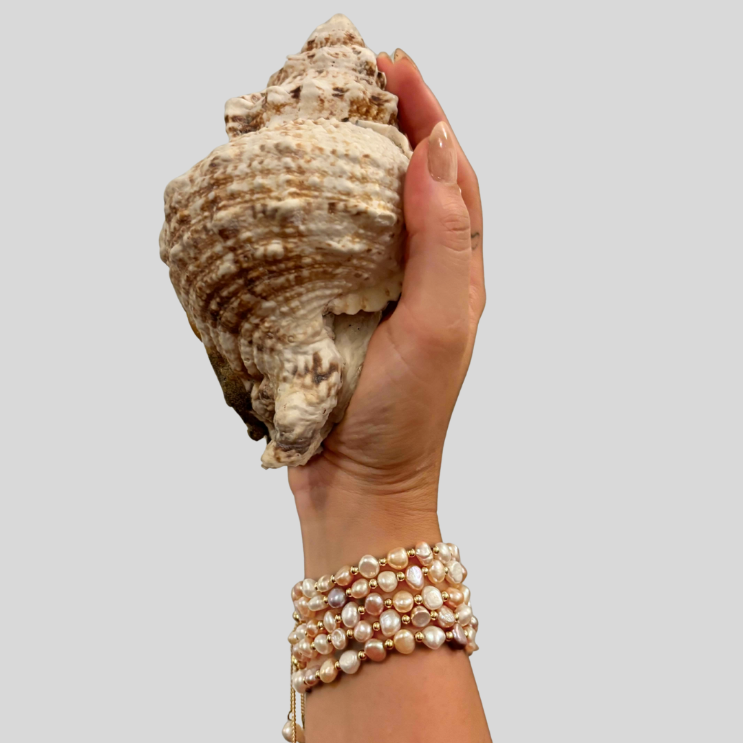 Three Tone Pearl Bracelet – Elegant Freshwater Jewelry With Copper Adjustable Clasp