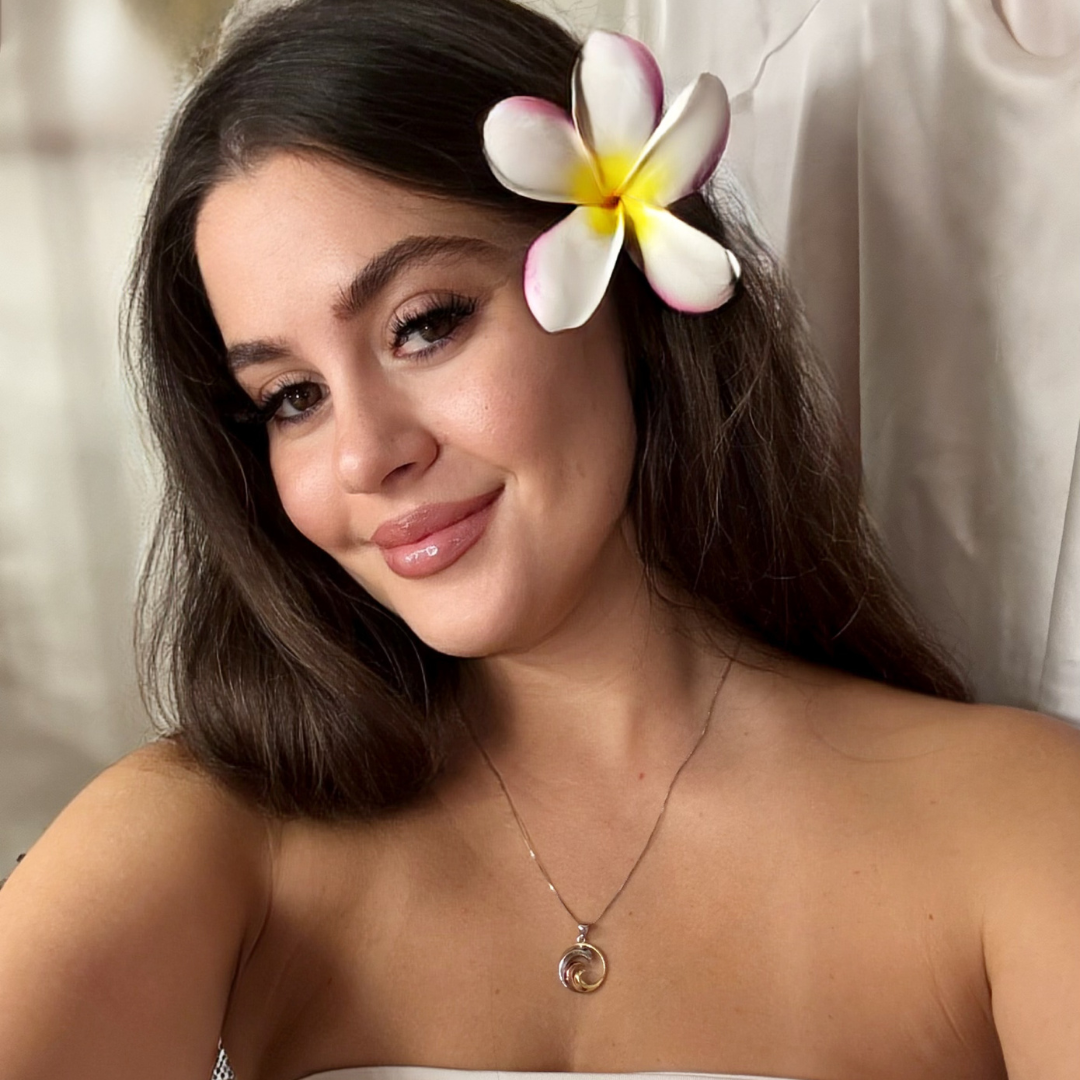 Island Wave Necklace