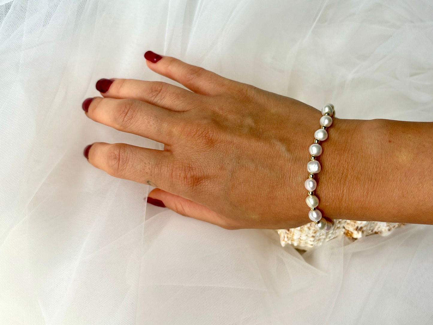 Genuine Natural Freshwater White Pearl Bracelet Adjustable for Everybody Gold Color Great Gift For Girlfriend Sister Wife