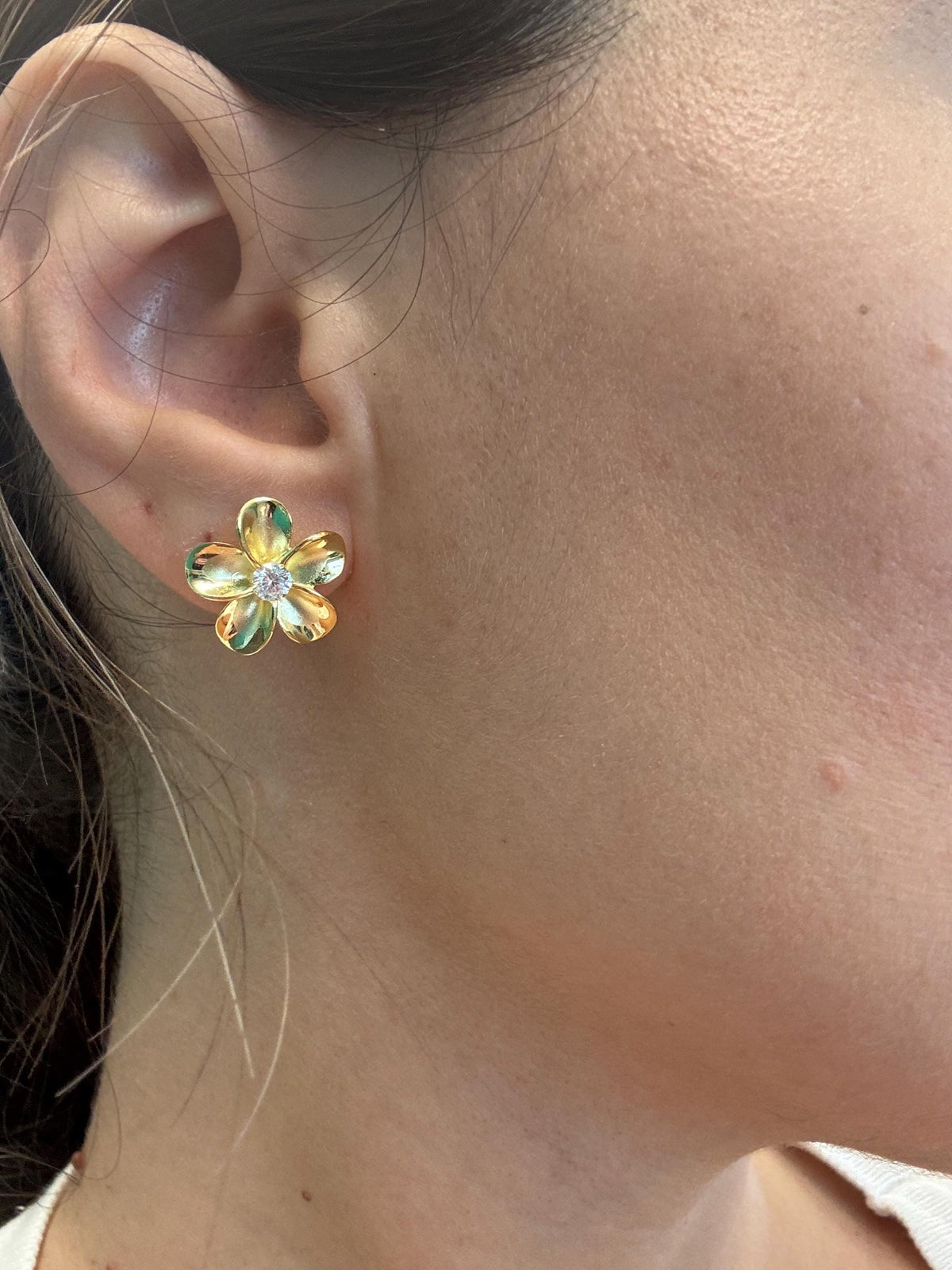 Plumeria Flower Earrings, Daisy Studs, Gift For Her, Hawaii Love, gift for girlfriend, daisy earrings, flower stud – handmade Hawaiian jewelry, Island Goddess Jewelry