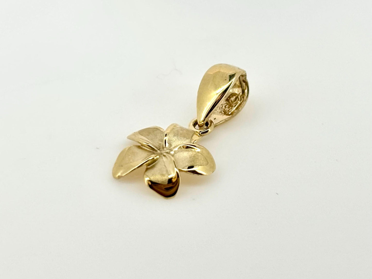 14K Solid Gold Plumeria Pendant Flower Pendant Necklace Gold Pendant Birthday Gift for her Gift for Mom Flower Necklace