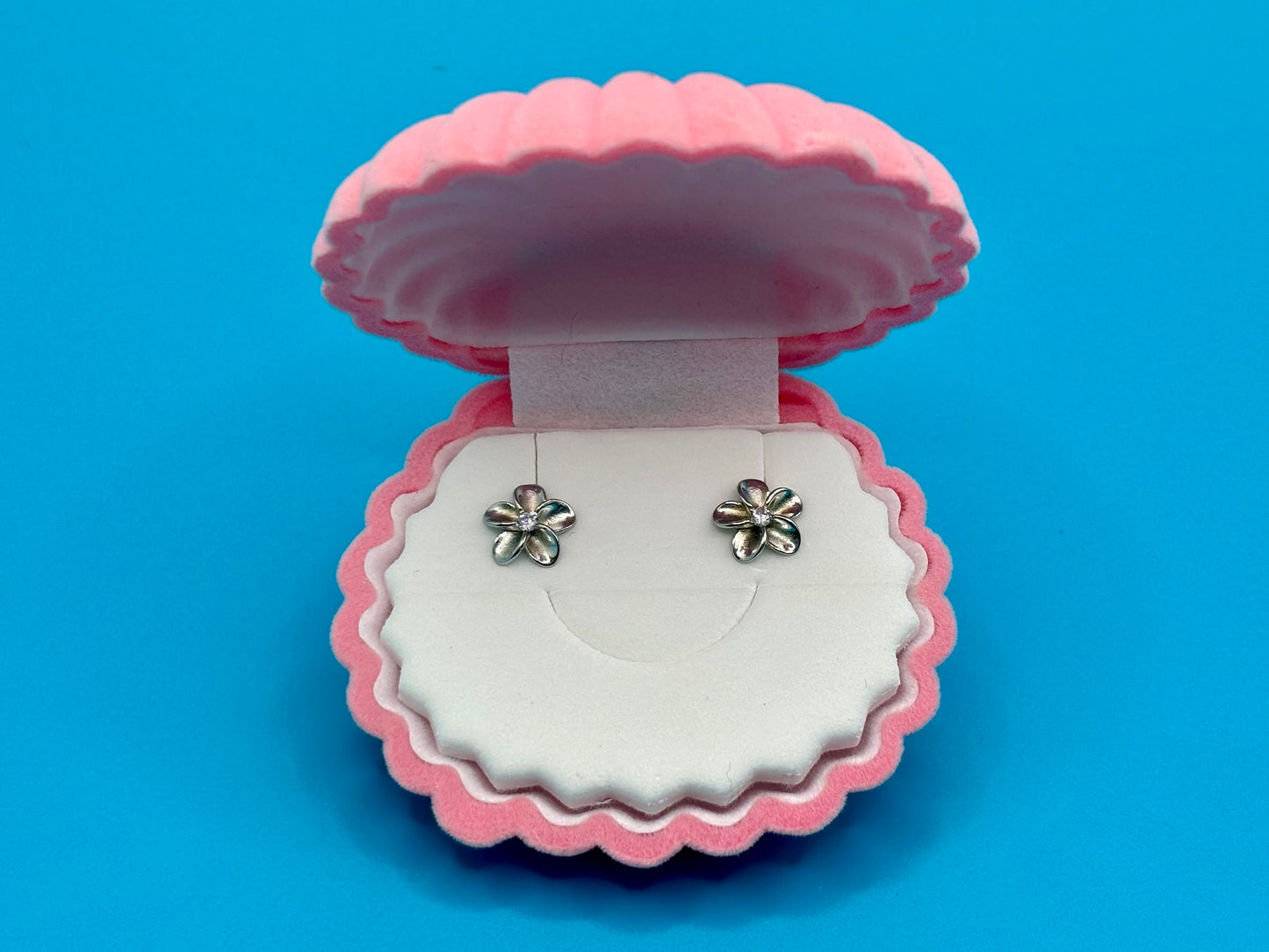 Hawaiian 925 Sterling Silver Rhodium Plated Plumeria Stud Earrings Cute Gift for Wife Flower Mom Girlfriend sister Stone shiny CZ