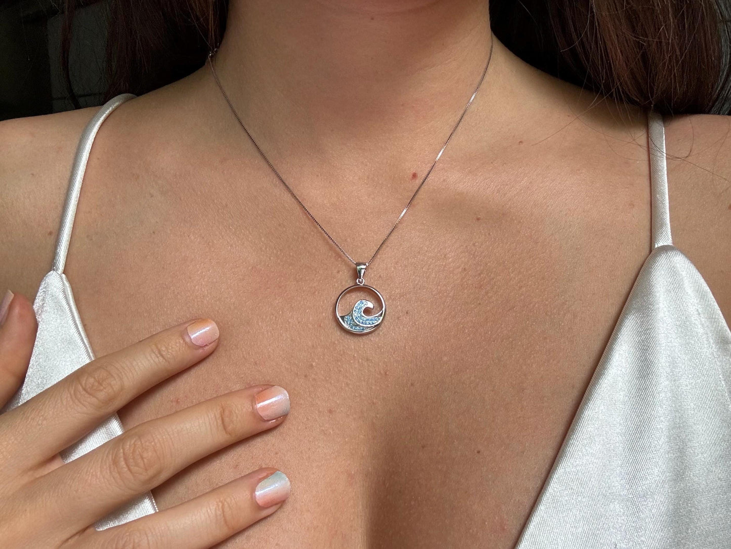 Blue Topaz Wave Necklace – 925 Sterling Silver