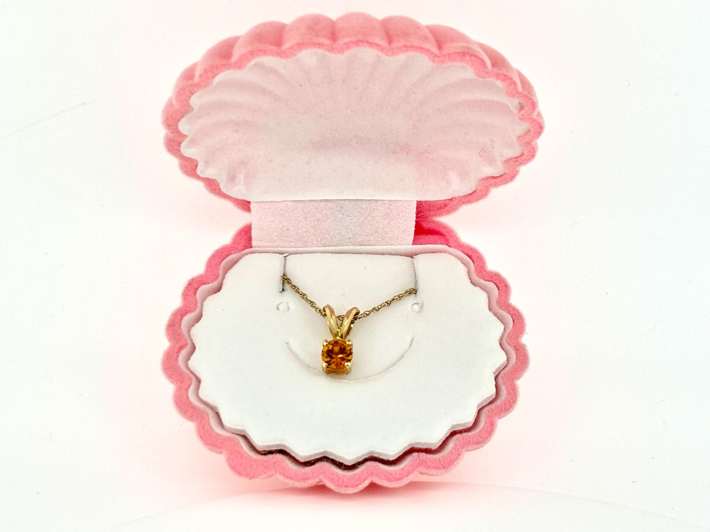 ʻĀhuna Sunlight Pendant – 14k Solid Gold Citrine Necklace