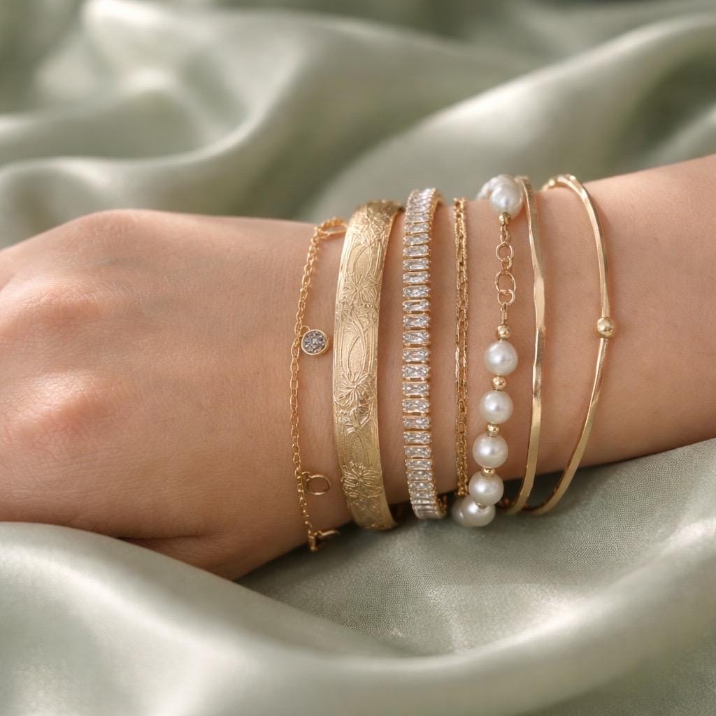 Dainty Charm Bracelet – Adjustable Gold Chain With Cubic Zirconia Stones