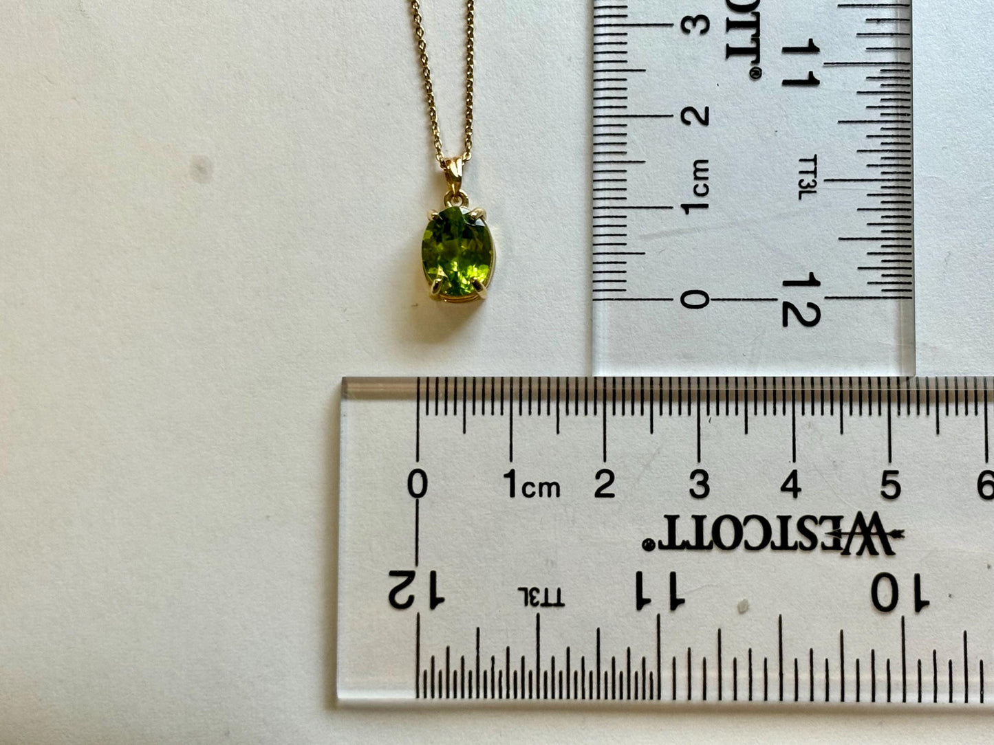 14K Solid Gold Pendant Peridot Pendant Hawaiian Diamond Peles Tears - Birthday Gift for Her Gift For Mom Gold Necklace Peridot Necklace