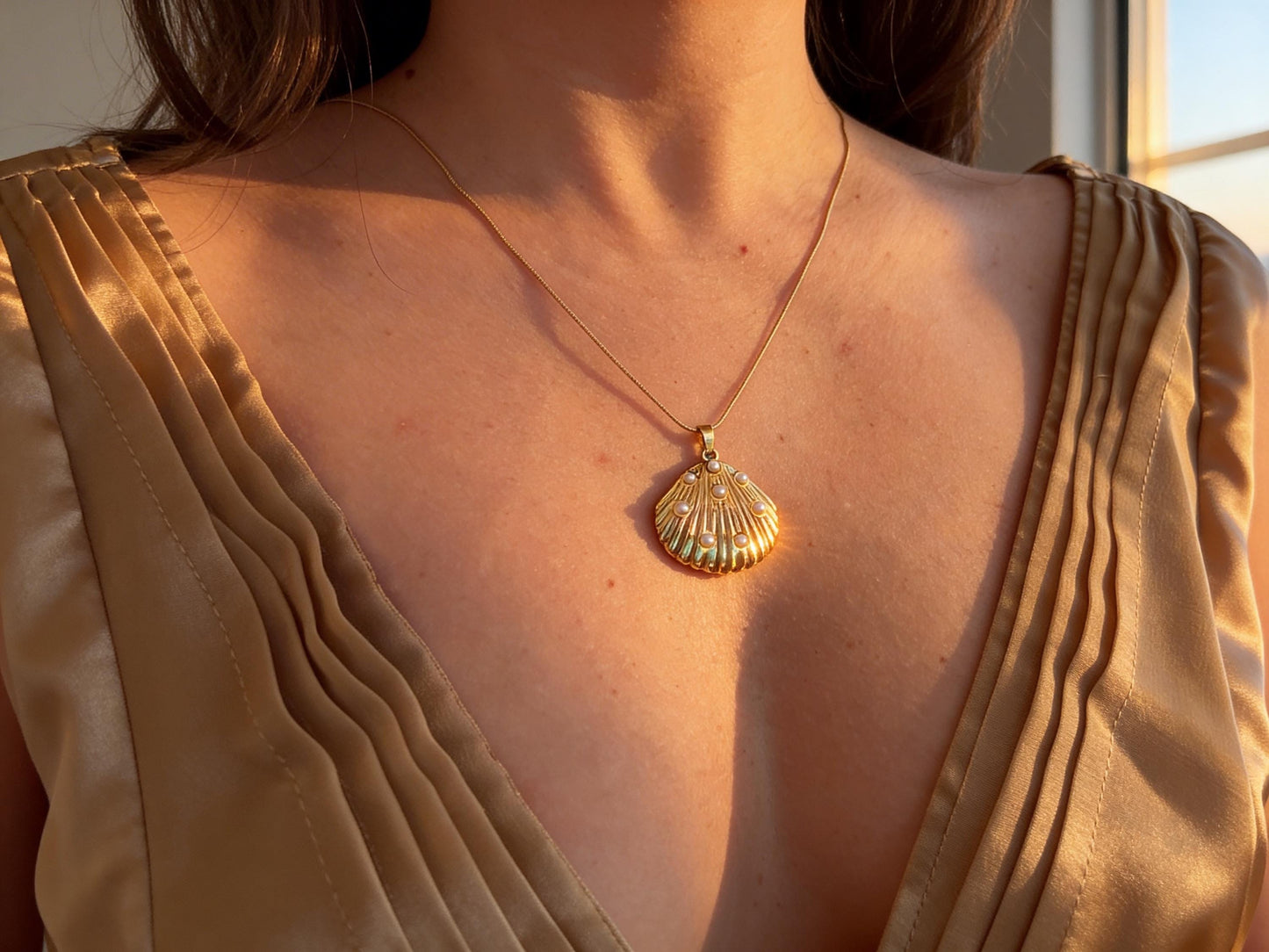 Gold Shell Necklace – Scallop Pearl Pendant | Tarnish Free Beach Jewelry