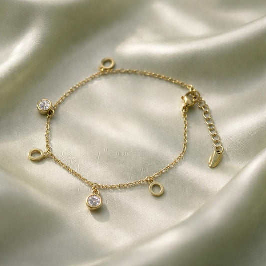 Dainty Charm Bracelet – Adjustable Gold Chain With Cubic Zirconia Stones