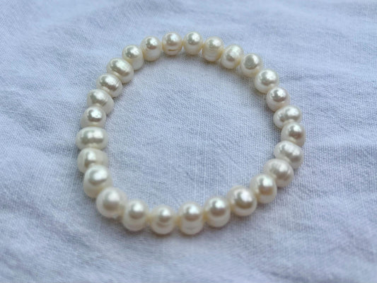 Genuine Natural Freshwater Pearl Bracelet Elastic Adjustable Gift For Her - Gift For Girlfriend - Mother’s Day Gift - White Pearl Bracelet