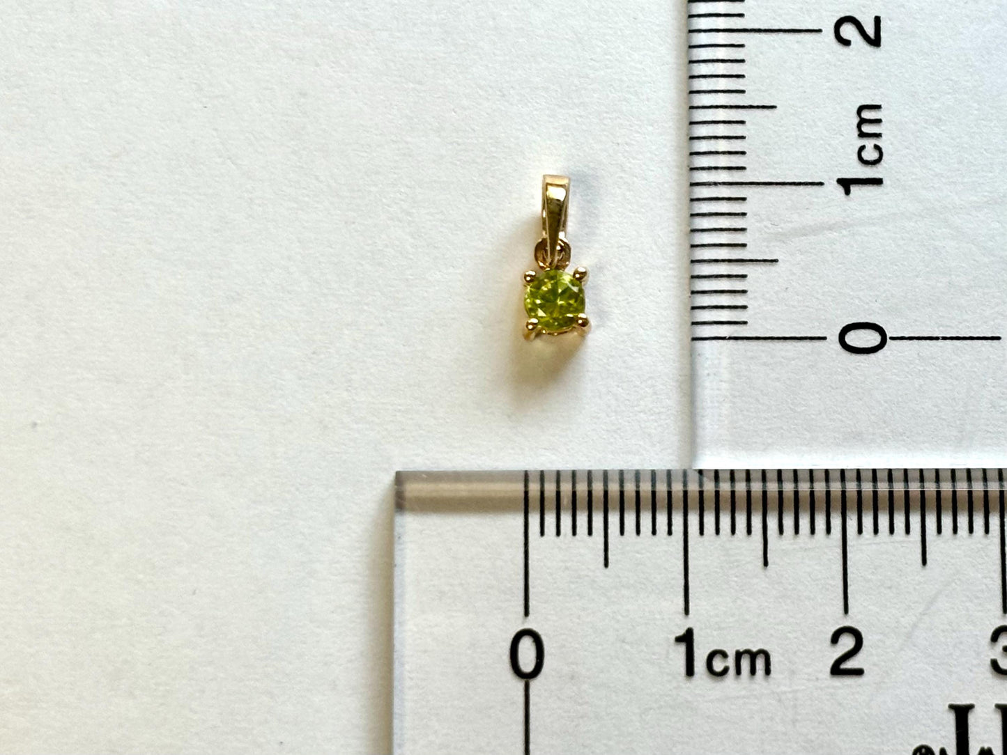 14K Solid Gold Necklace Peridot Pendant Hawaiian Diamond Peles Tears - Birthday Gift for Her Gift For Mom Green Necklace Peridot Necklace