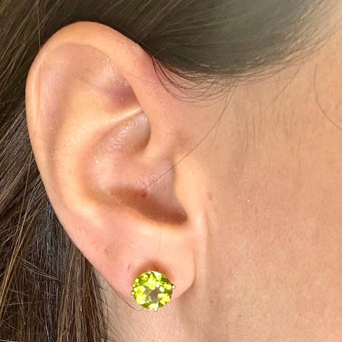 Pele’s Tears Peridot Stud Earring – 14k Solid Gold Studs