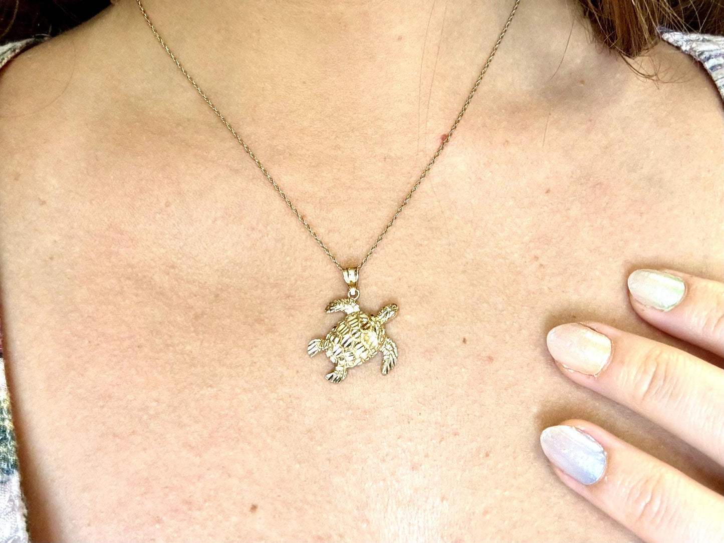 14K Solid Gold Turtle Pendant Hawaiian Turtle Honu Pendant Birthday Gift for Her Gift for Wife Gift for Girlfriend Tropical Beach Jewelry