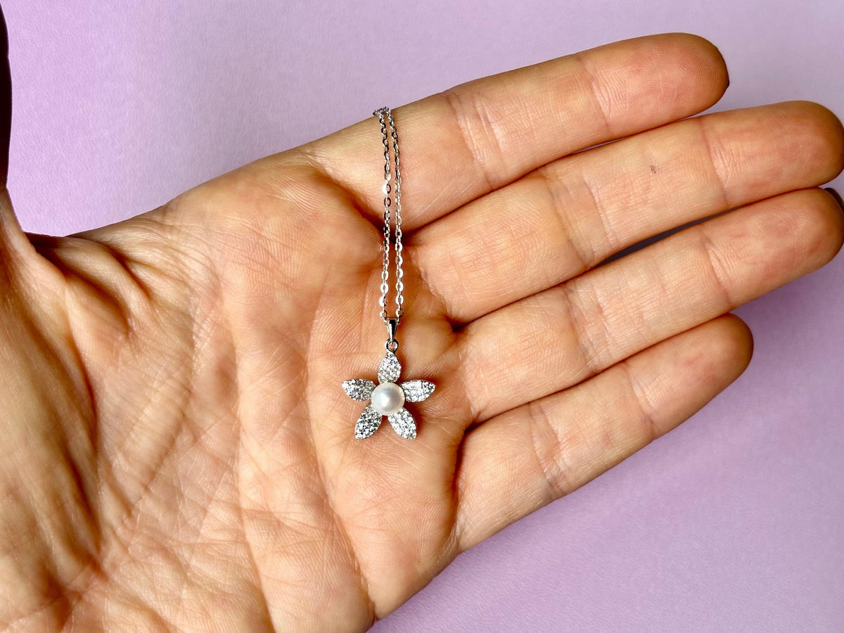 Plumeria Flower Necklace, Pearl Jewelry, Hawaii Gift For Her Set, birthday gift, gift for mom, dainty necklace – handmade Hawaiian jewelry, Island Goddess Jewelry